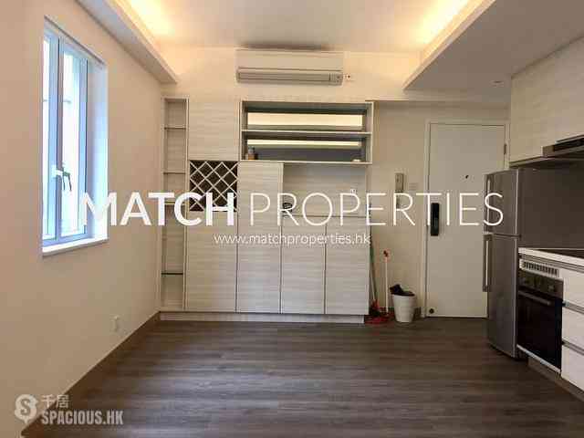 Sheung Wan - Luen Yick Building 01