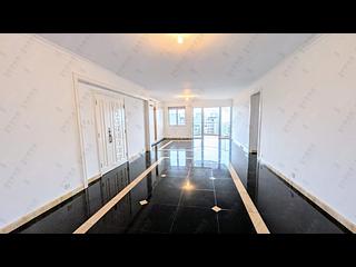 Mid Levels Central - Pearl Gardens Block EF 02