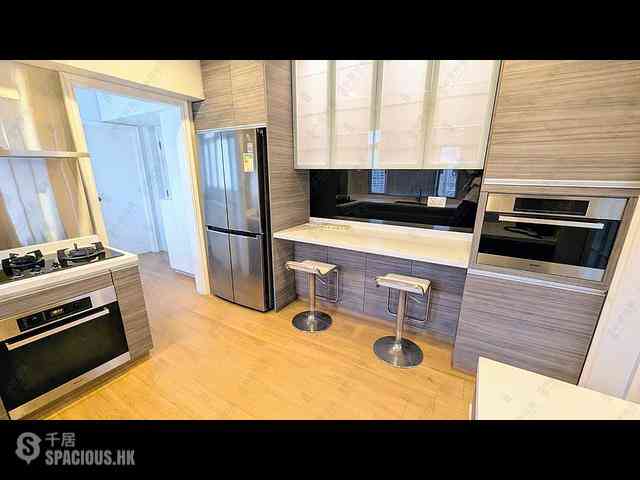 Mid Levels Central - Pearl Gardens Block EF 14