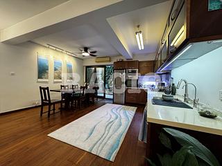 Sai Ying Pun - Rhine Court 03
