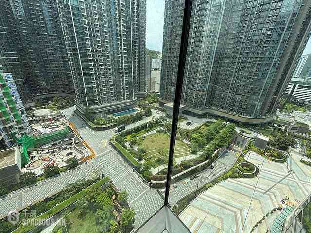 Wong Chuk Hang - The Southside Phase 3B Blue Coast Tower 2B 01