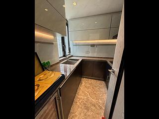 Wong Chuk Hang - The Southside Phase 3B Blue Coast Tower 2B 08