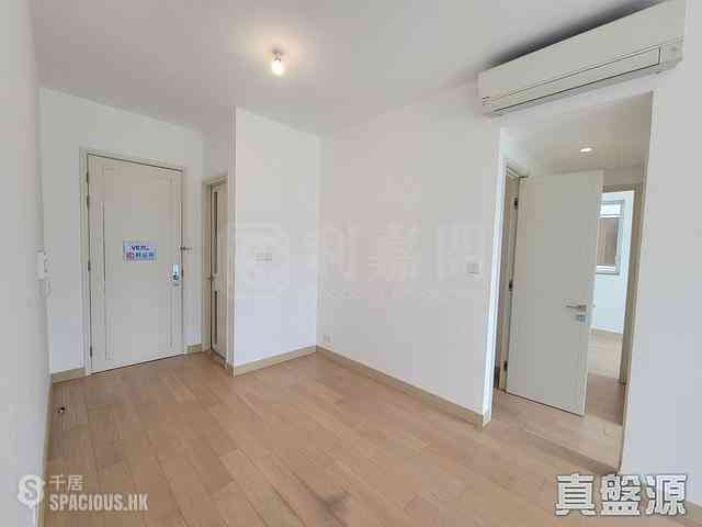 Tseung Kwan O - Monterey 01