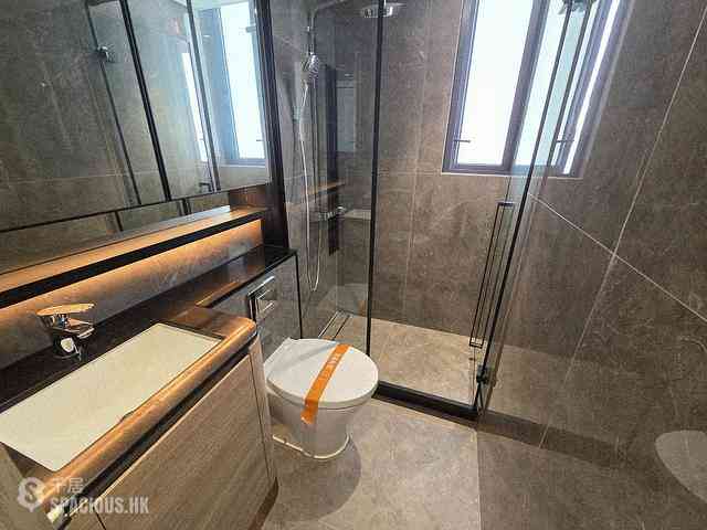 Kennedy Town - The Highline 22