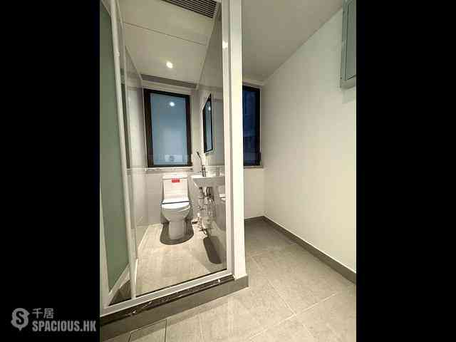 Wong Chuk Hang - The Southside Phase 3B Blue Coast Tower 1B 08