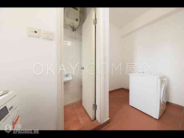 Repulse Bay - The Rozlyn 19