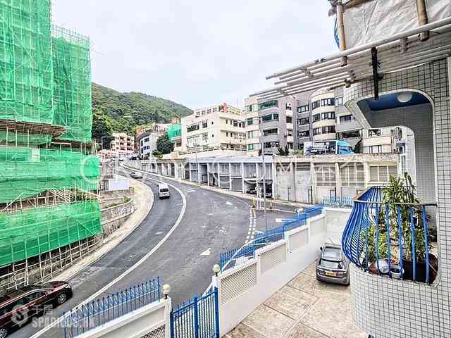 Happy Valley - Envoy Garden 01