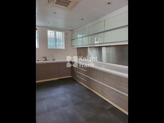 Chung Hom Kok - Coral Villas 03