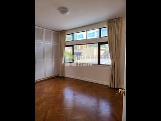 Chung Hom Kok - Coral Villas 17