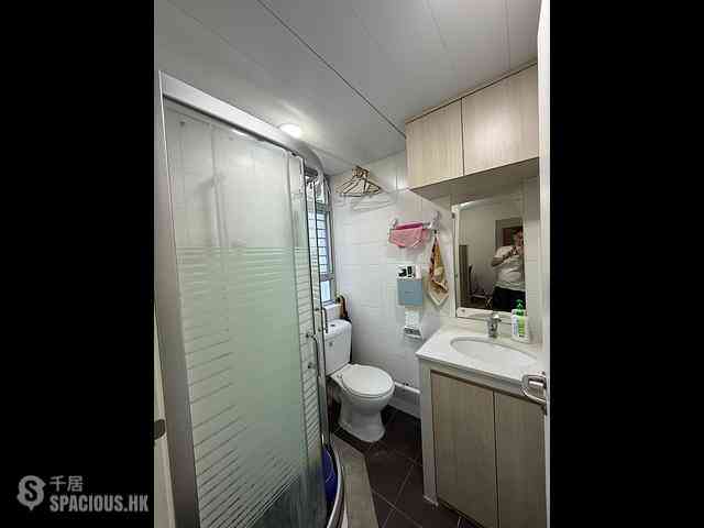Tung Chung - Yu Tai Court Yu Yinghouse (Block B) 04
