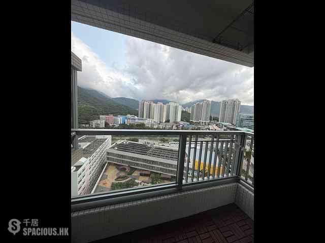 Tung Chung - Coastal Skyline Phase 3 La Rossa Block B (Block 8) 07