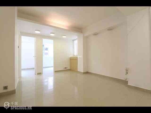 Wan Chai - Sun Hey Mansion 01