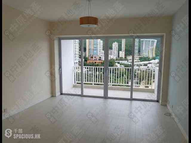 Repulse Bay - Repulse Bay Garden Block 12 06
