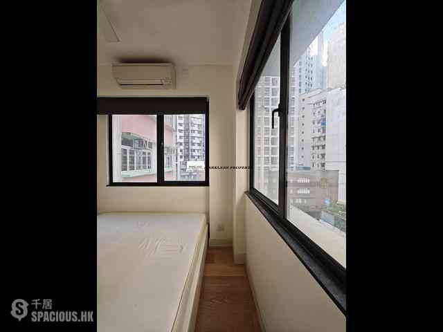 Wan Chai - Johnston Court 06