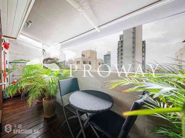 Sai Ying Pun - True Light Building 01