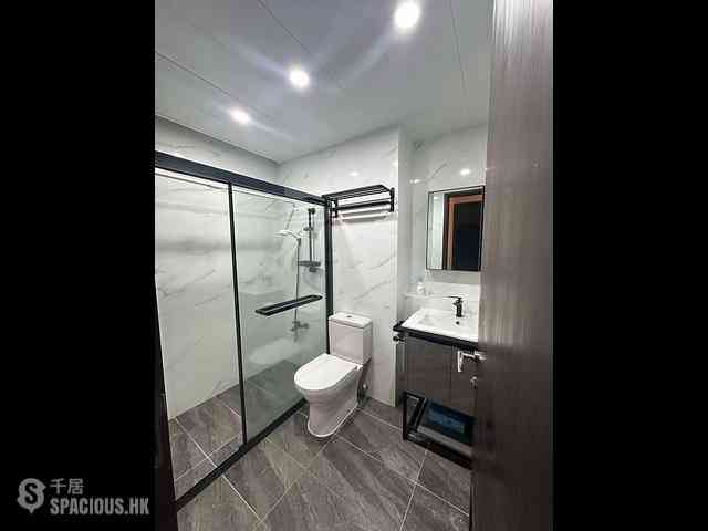 Hung Hom - The Metropolis Residence 07