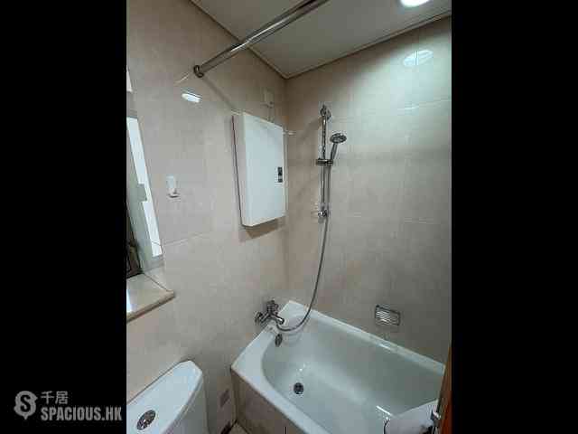 Wan Chai - The Zenith Phase 1 Block 2 06