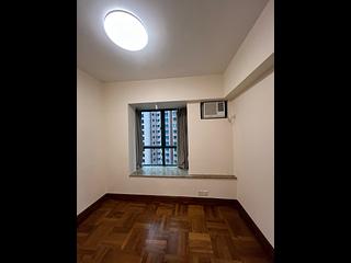Mid Levels Central - Hillsborough Court Block 2 08