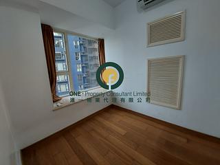 Soho - Centrestage 04