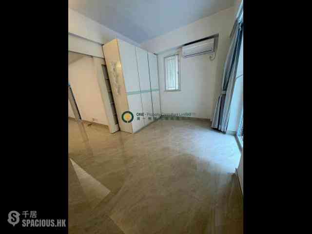 Kennedy Town - Shun Hing Building 20