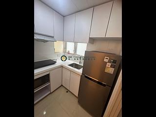 Kennedy Town - Shun Hing Building 32
