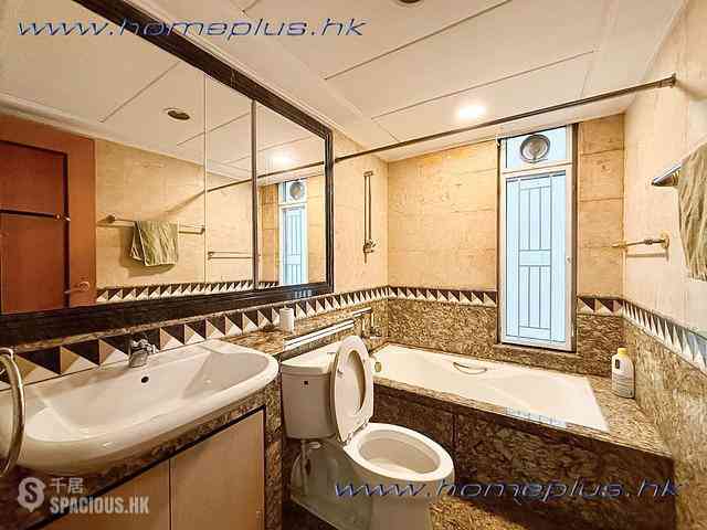 Clear Water Bay - Hillview Court 10