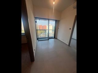 Tai Po Kau - Silicon Hill Phase 1 Greenwood Tower 3 10