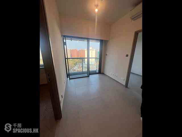 Tai Po Kau - Silicon Hill Phase 1 Greenwood Tower 3 11