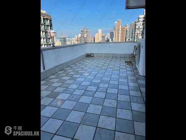 Sai Ying Pun - Kingsfield Tower Block B 06