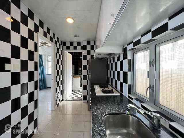 Sai Ying Pun - Kingsfield Tower Block B 11