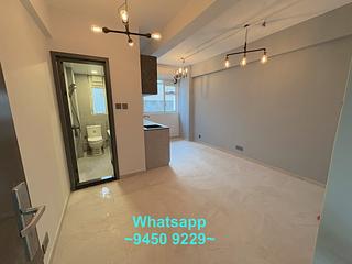 Sheung Wan - Des Voeux Building 02