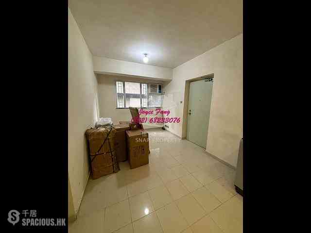 Mid Levels West - Bonanza Court 09