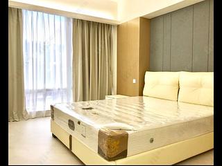 Wan Chai - Convention Plaza Apartments 04