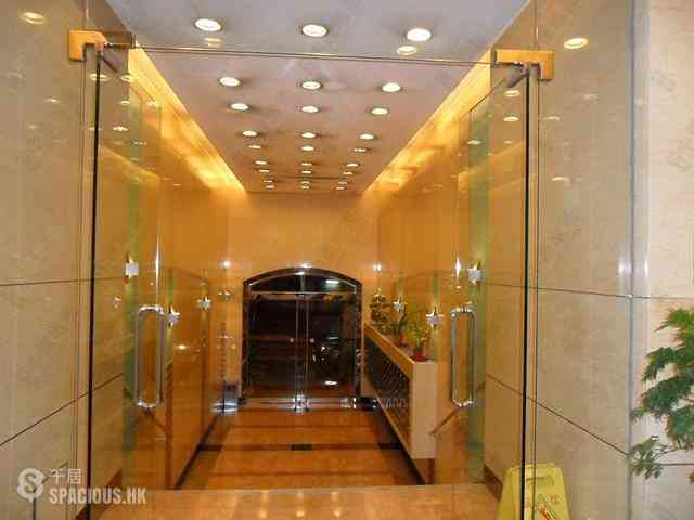 Sai Ying Pun - Kingsfield Tower Block B 05