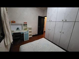 Sai Ying Pun - Kingsfield Tower Block B 14