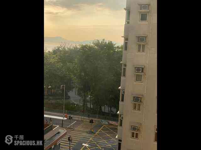 Kennedy Town - Pearl Court 01