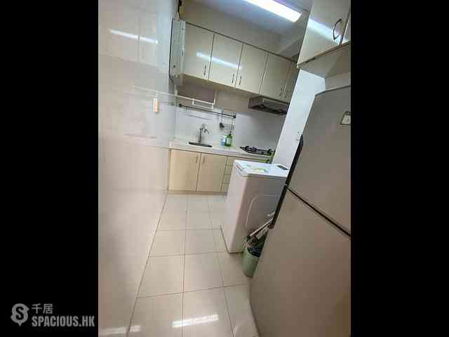 Kennedy Town - Pearl Court 09