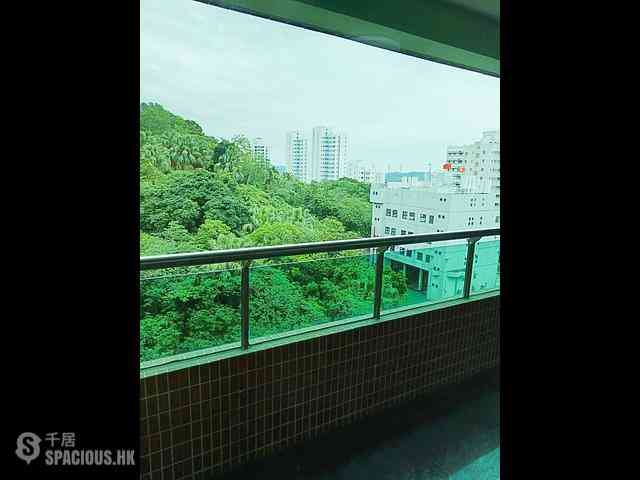 Pok Fu Lam - Regent Palisades Block 3 01