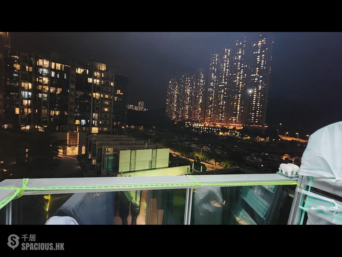 Tseung Kwan O - Savannah Block 5A 01