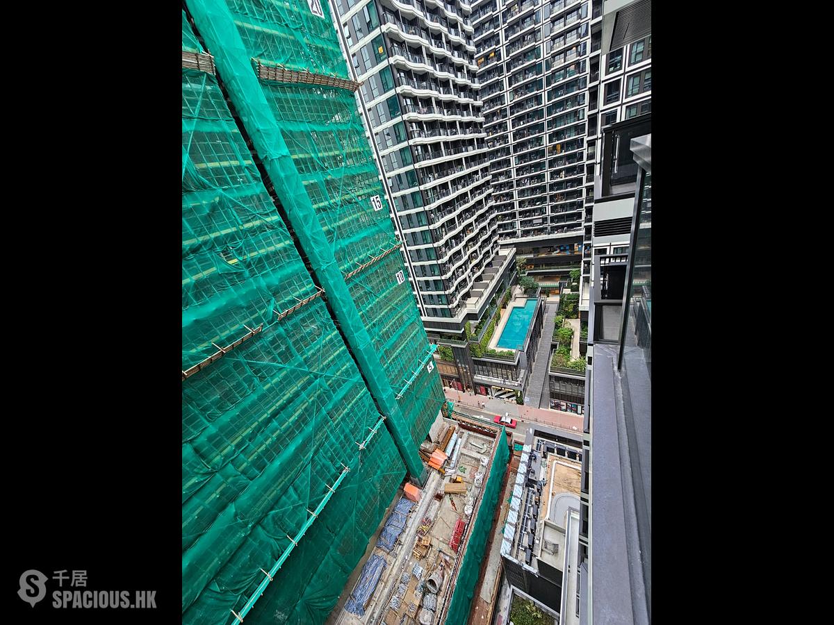 Hung Hom - Midtown South Phase 4 The Haddon 01