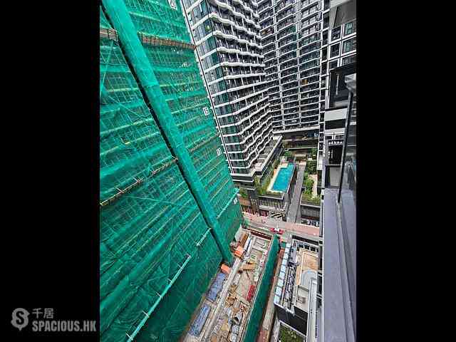 Hung Hom - Midtown South Phase 4 The Haddon 01