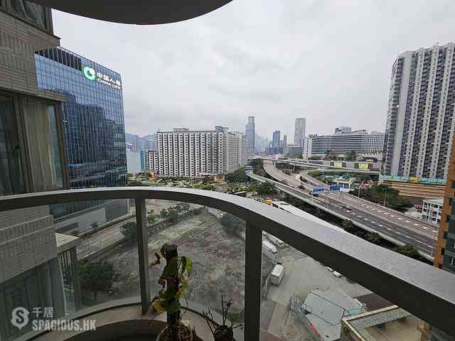 Hung Hom - Stars By The Harbour 02