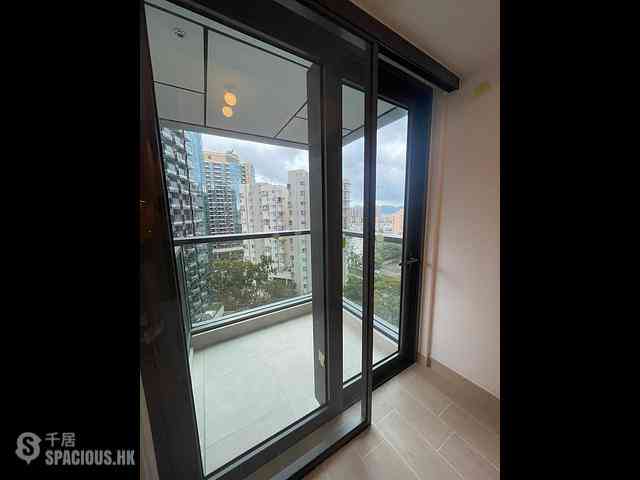 Tuen Mun - Gold Coast Bay Phase 2 The Reserve 01