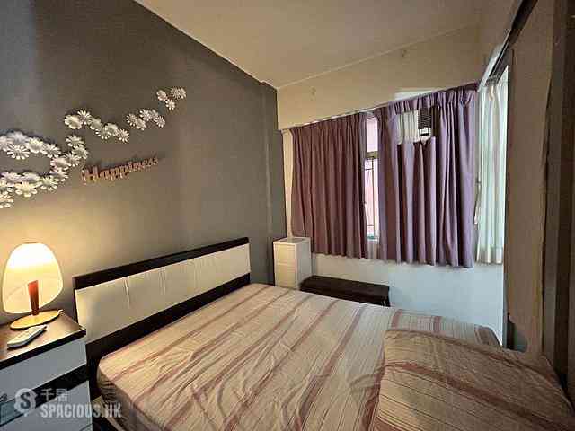 Sheung Wan - Kam Fai House 04