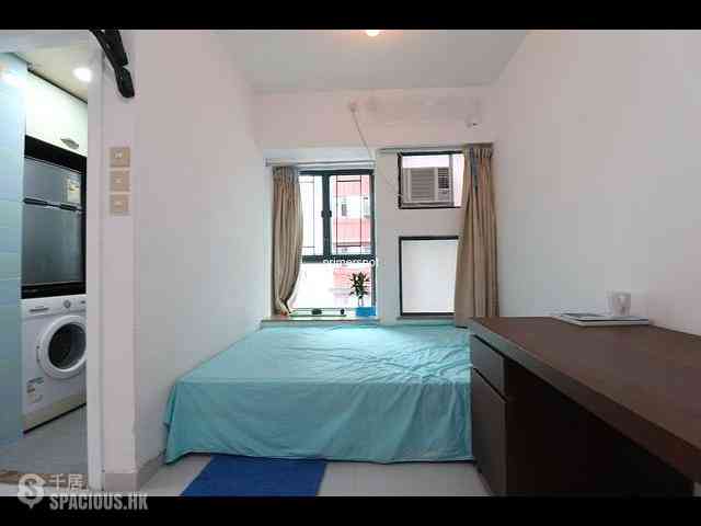 Wan Chai - Brilliant Court 01