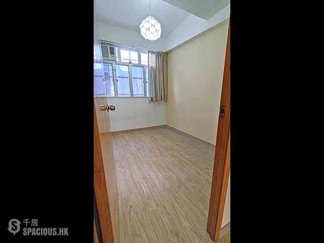 Sheung Wan - 177, Queen's Road West 03