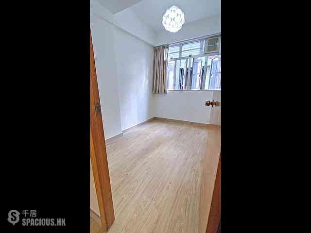 Sheung Wan - 177, Queen's Road West 04