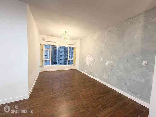 Braemar Hill - Coral Court 01