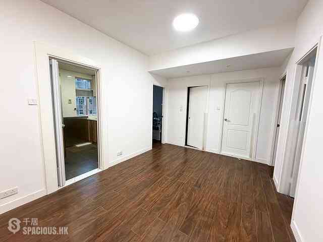 Braemar Hill - Coral Court 02
