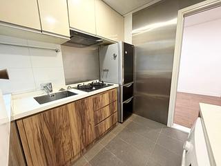 Braemar Hill - Coral Court 04